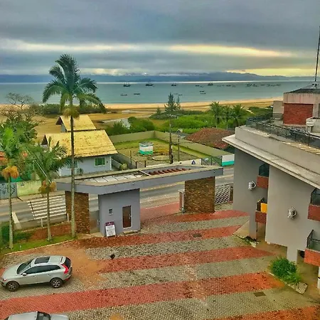 Apartamento Beira Mar Em Ponta Das Canas Florianopolis Exterior photo